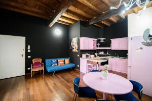 PINK HOUSE TORTELLINOSUITE Modena