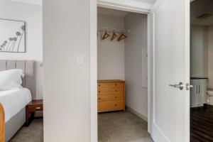 Blueground Brighton gym pool wd doorman BOS-1032