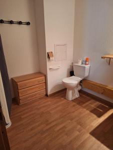 Appartements CHEZ ERIC appart 4 pers orelle : photos des chambres