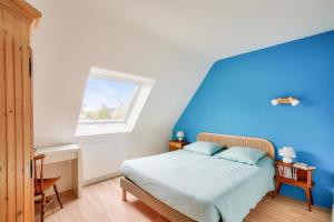 Maisons de vacances Piscine couverte - sauna - Maison pour 9 a Loctudy : photos des chambres