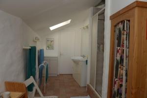 B&B / Chambres d'hotes MOULIN DELEUZE Chambre Le Chalet avec terrasse : photos des chambres