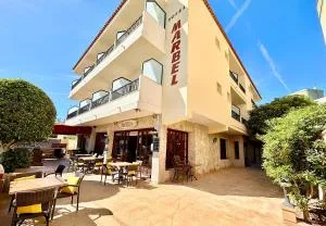 马贝尔酒店 - 坎皮卡福特