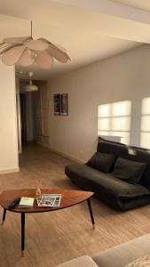 Appartements Spacieux appartement au coeur du centre historique de Dinan : photos des chambres