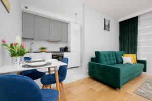 Cozy Studio Warsaw Wola by Rent like home