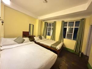 HOTEL PURNI DARJEELING