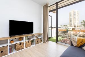 Home2Book Stylish Apt, Pool & Terrace Las Américas