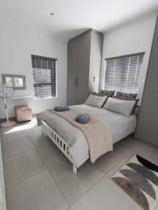 Silver Oaks Luxury Guest Cottage