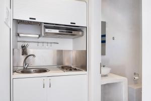 Aegean Blue Santorini Perissa