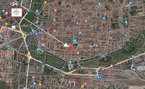 Petri 7 House in Centro Storico a Lucca by TuscanyWeGo