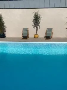 Les petites plumes d’Hag - 阿格诺