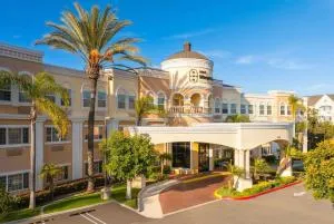 Hotel Marguerite South Anaheim - Garden Grove, Trademark Collection by Wyndham - أنهايم