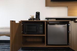 Fairfield by Marriott Inn & Suites Fresno Riverpark