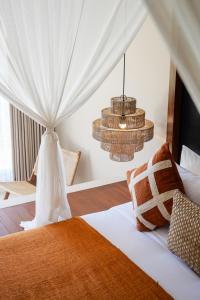 Phòng Deluxe Giường Đôi Có Bồn Tắm (Deluxe Double Room with Bath)