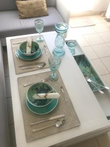 Seaview Apartment 414