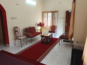 Maria Vilas First Floor
