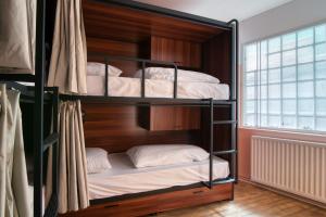 Bed in 6-Bed Dormitory Room room in Selina Birmingham