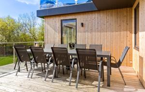 Stunning Home In Spøttrup With Wifi