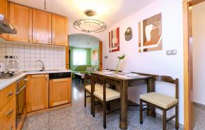 2 Bedroom Stunning Home In Veli Losinj 