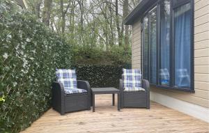 Amazing Stacaravan In Zeeland