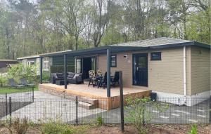 Amazing Stacaravan In Zeeland