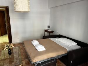 Be Your Home - Stendardis House