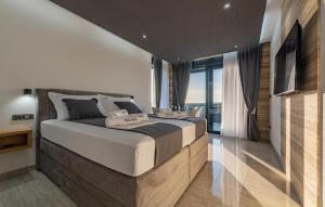 5 Bedroom Beautiful Home In Privlaka