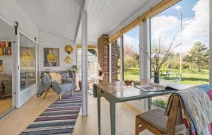 Lovely Home In Fårevejle With Wifi