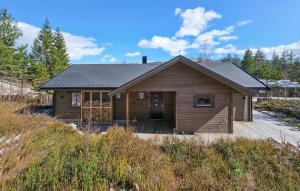 Lovely Home In Treungen With Sauna