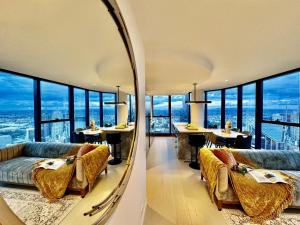 Sky High 3 Beds Apartment