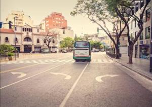 Excelente departamento en edificio de lujo!!