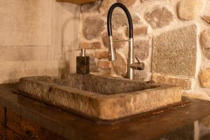 Chalet Montecucco with lake view and jacuzzi