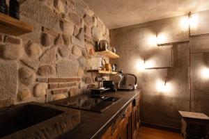 Chalet Montecucco with lake view and jacuzzi