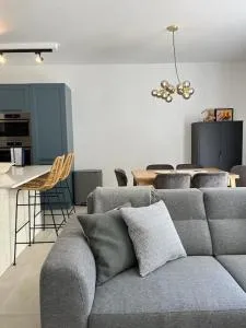 Chester Stays - Marsa