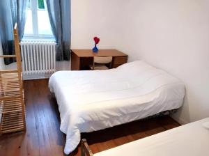 Appartements Appartement confortable a Chateaudun avec jardin, 53 m² : photos des chambres