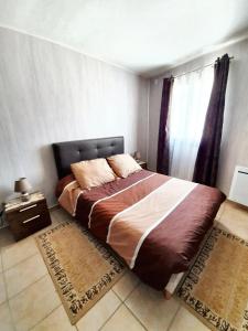 Maisons de vacances Maison de 2 chambres a Ver sur Mer a 100 m de la plage avec jardin clos et wifi : photos des chambres
