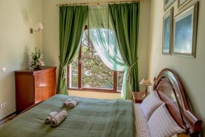 La AMISTAD Apartamento en Chalet con piscina compartida