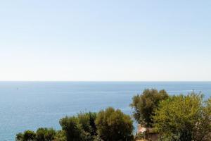 Belle villa vue mer- Erbalunga à 2 pas de la plage