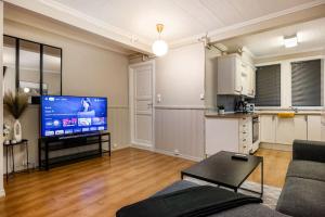 Central stay apartment - 302
