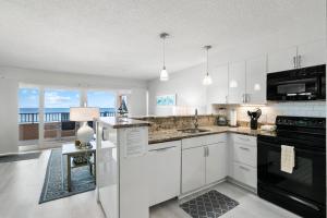 Coquina Beach Club 102