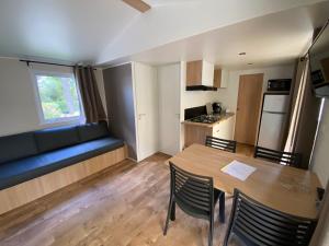 Campings Camping de l'Arnel : photos des chambres