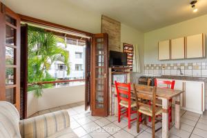 Lindos apartamentos próx da praia STCY