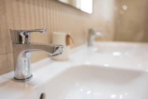 Amazing family apartment in Mosta by Homely