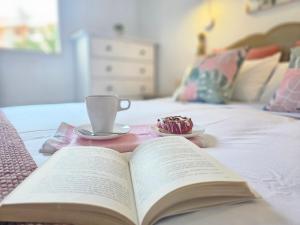 NEW OCEAN SYMPHONY, Cristianos Beach