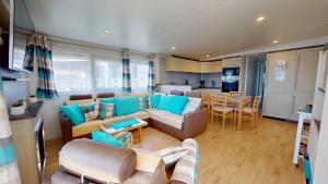 Maisons de vacances Posadom, Mobil Home 82 avec piscine : photos des chambres