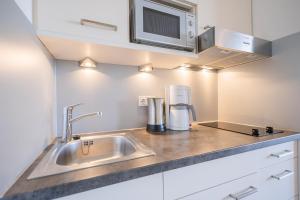 Ferienwohnpark Immenstaad am Bodensee Ein-Zimmer-Apartment 51 16