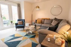 Great 4 bedroom home with garden on the Wirral Peninsula - Birkenhead