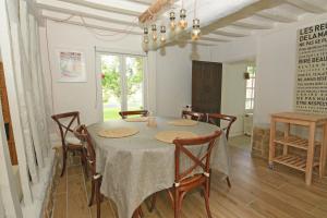 Maisons de vacances La Closerie Saint Remy : photos des chambres