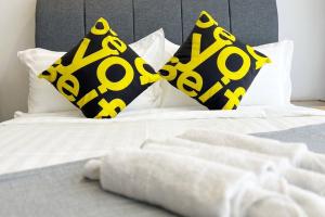 Georgetown Karpal Singh SkyPool 3 car park Family & Baby-Friendly 10 pax Luxury Suite