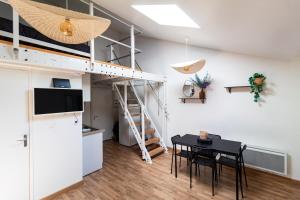 Appartements Le charmant accueil viennois/T2/wifi/cosy/parking : photos des chambres