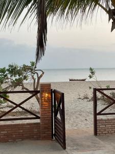 BEACH HOUSE - Loggia Suite 3 - com cozinha - na praia - BEACHFRONT